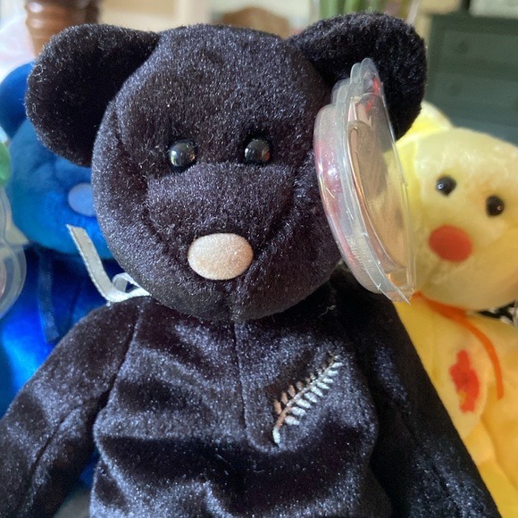 Asia Pacific Beanie Baby Set - Picture 7 of 7